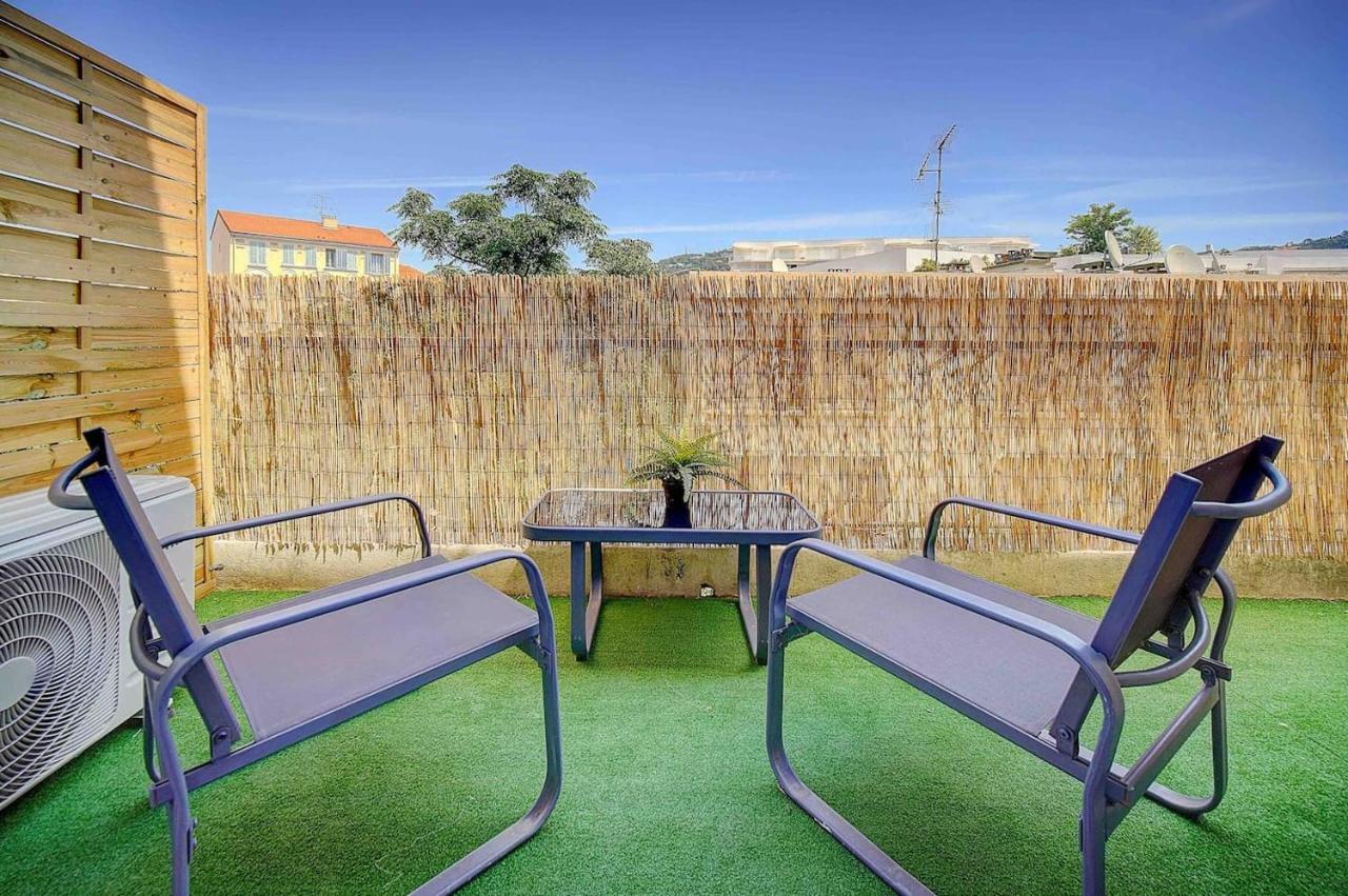 Le Max Et Leo - 600M Plage - Verriere Cote D'Azur Cannes Exterior photo